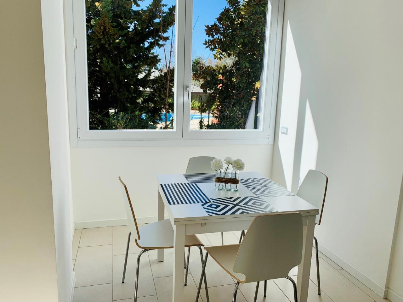 Front Lake Apartment Bardolino Extérieur photo
