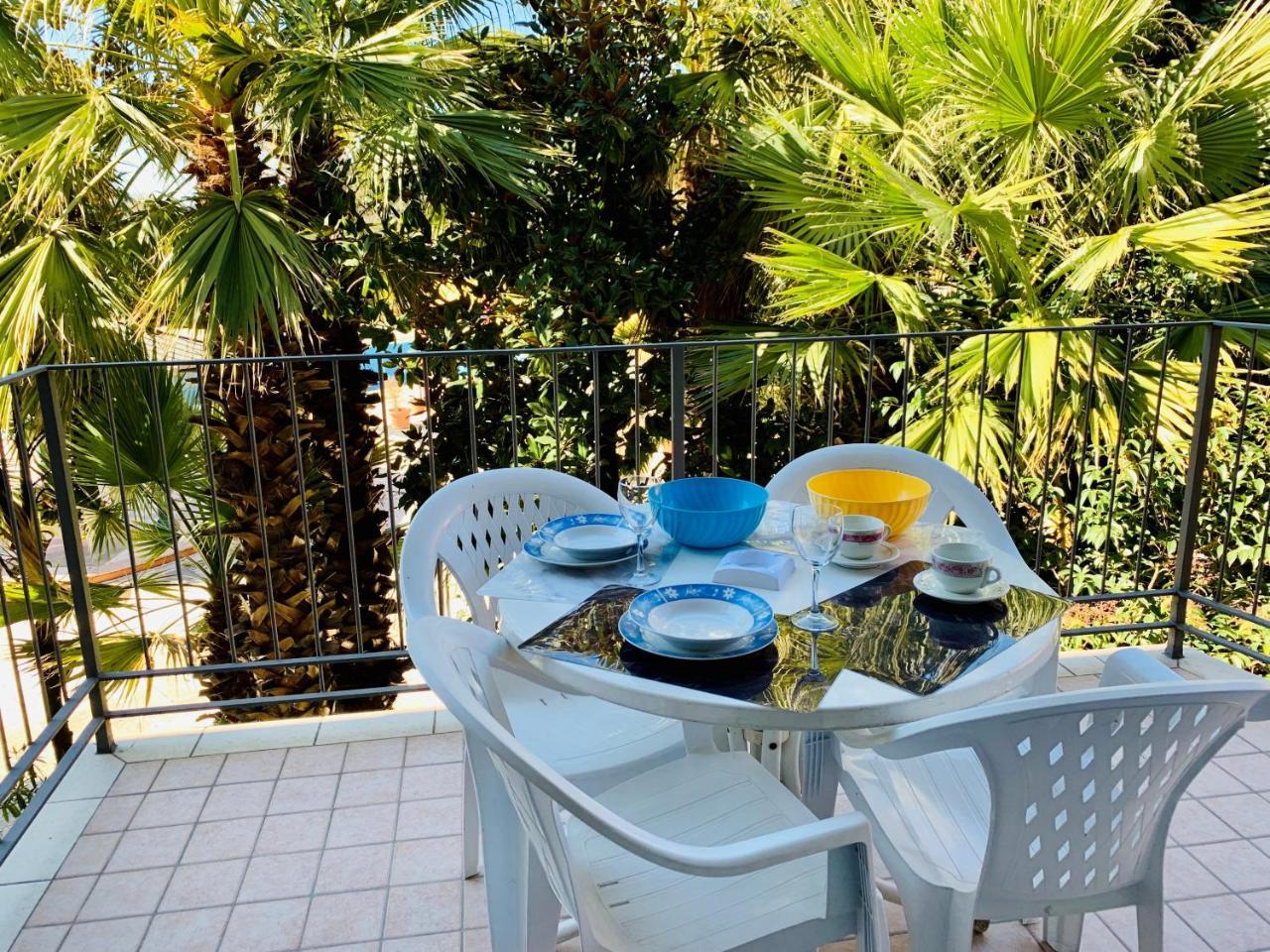 Front Lake Apartment Bardolino Extérieur photo