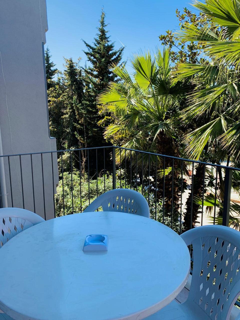 Front Lake Apartment Bardolino Extérieur photo