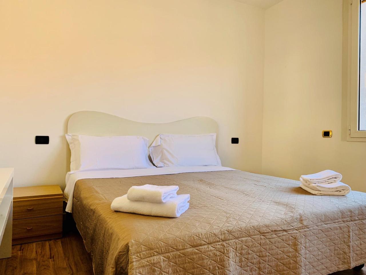 Front Lake Apartment Bardolino Extérieur photo
